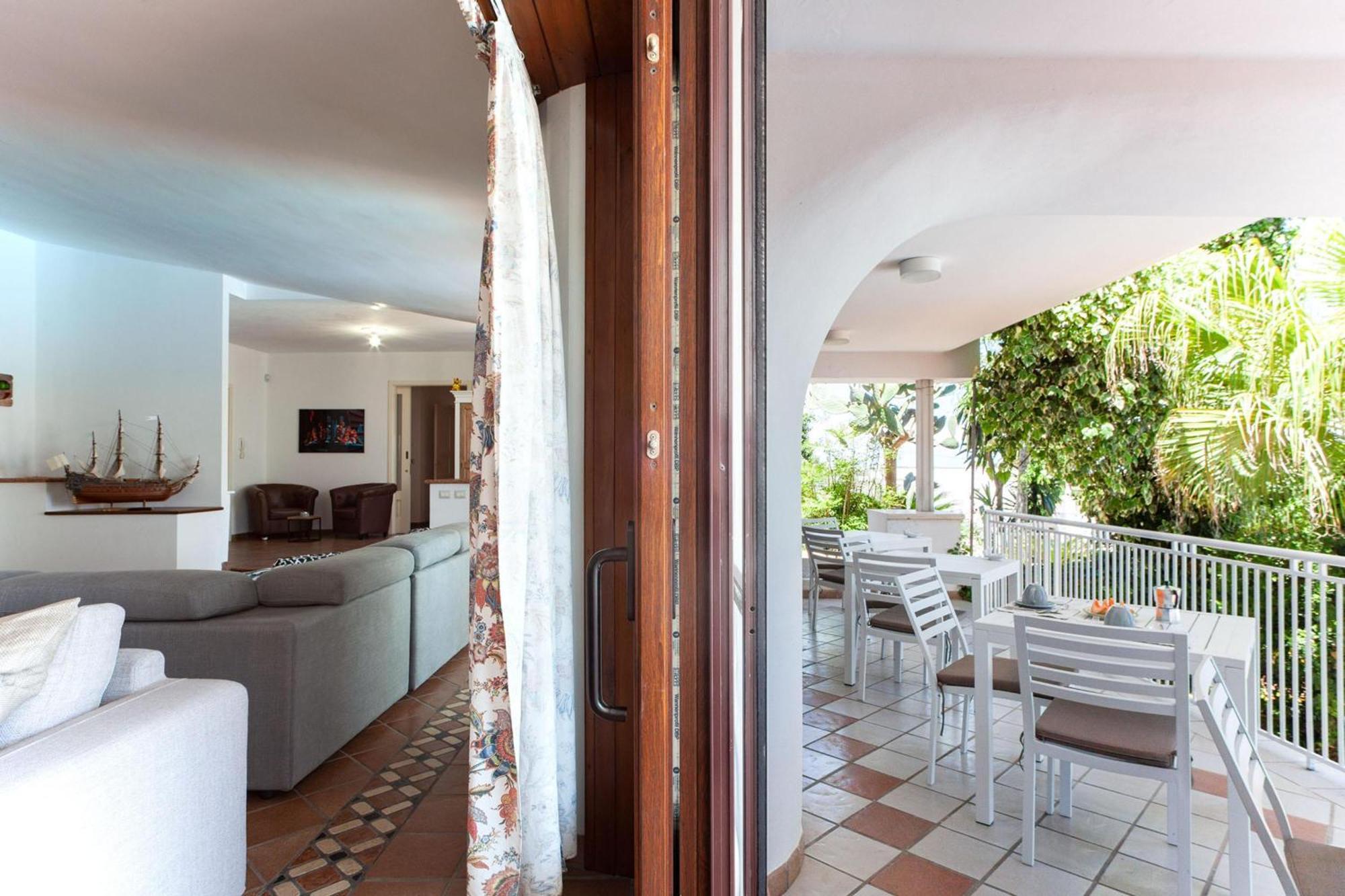 Villa Nice Dream With Pool And Terrace - Happy Rentals Neviano Eksteriør bilde